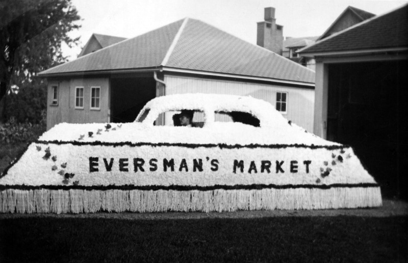 Eversman's Market Float